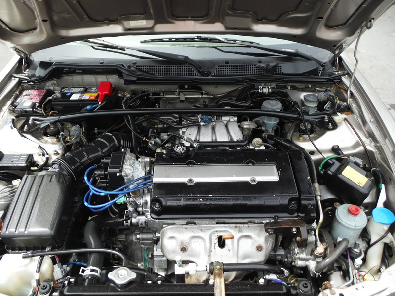 Illustration for article titled At $4,433, Would You Make This 2001 Acura Integra GS-R An Integral Part Of Your Life?